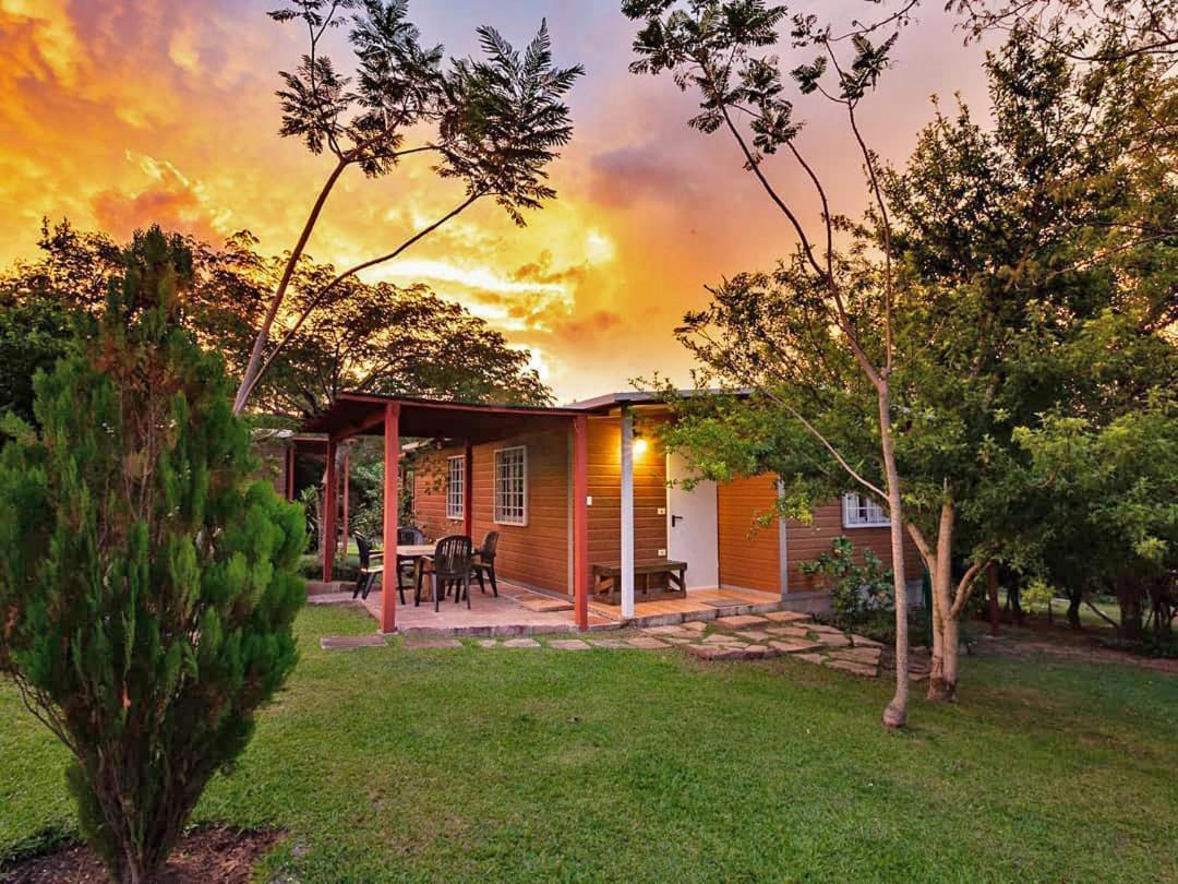 Vista Alegre Natural Resort - Bungalows Independencia Exteriör bild