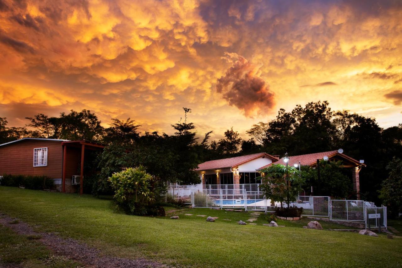Vista Alegre Natural Resort - Bungalows Independencia Exteriör bild